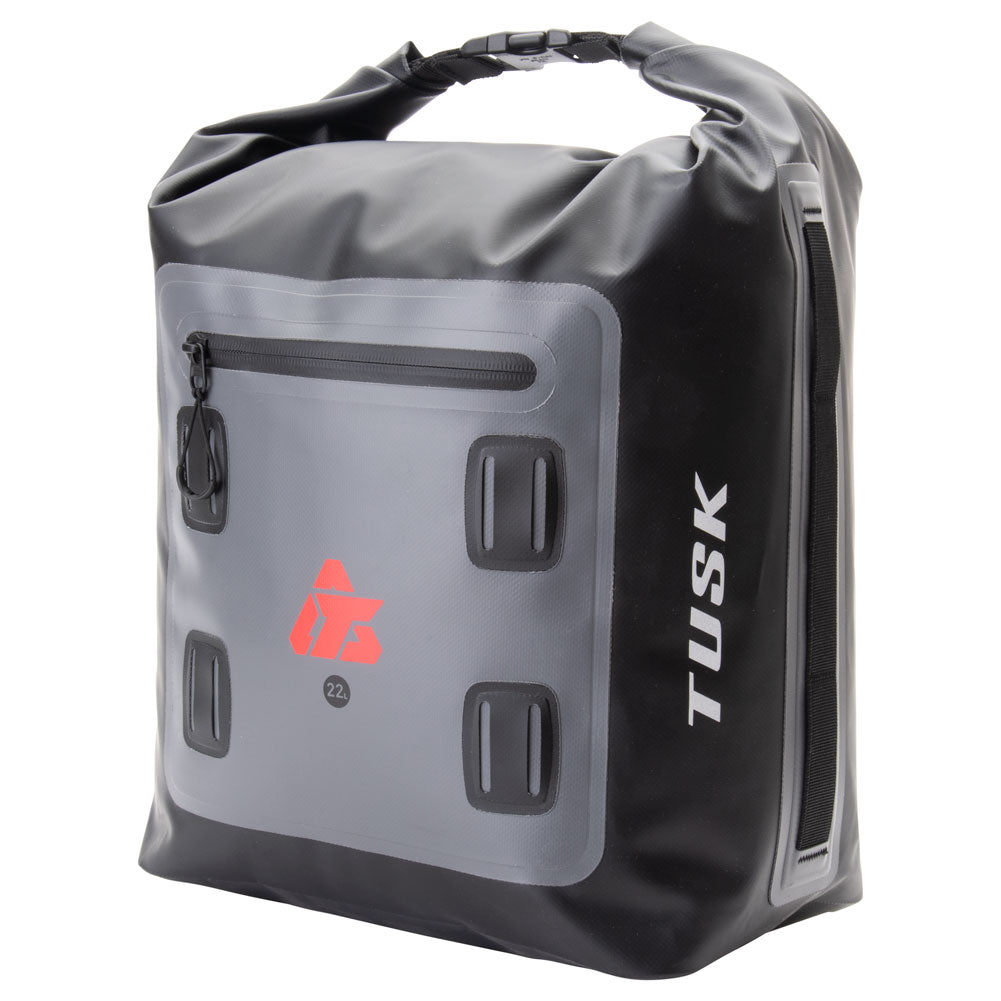 Tusk Dry Duffel Bag Small (22 Liters)