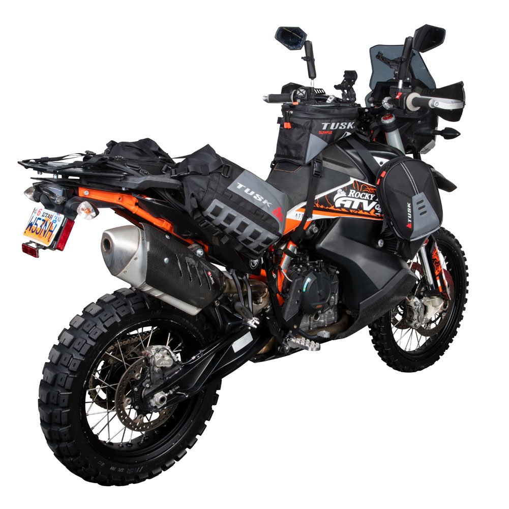 Tusk Excursion Rackless System